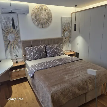 Platinum Apartman *